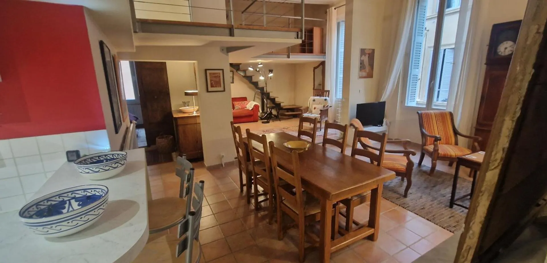 Loft In Hotel Particulier, City-Center, Air Conditioned Aix-en-Provence Apartment