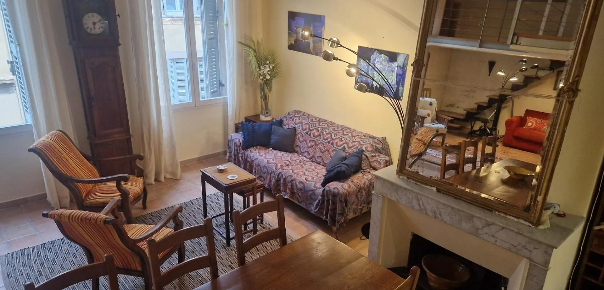 アパート Loft In Hotel Particulier, City-Center, Air Conditioned エクス＝アン＝プロヴァンス フランス
